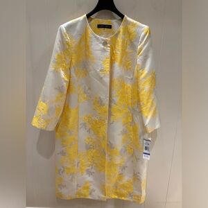 Albert Nipon yellow and beige trench coat